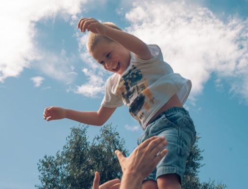 Bambini e ragazzi con disturbo dello spettro autistico. Ci battiamo contro l'isolamento e il riconoscimento dei diritti.