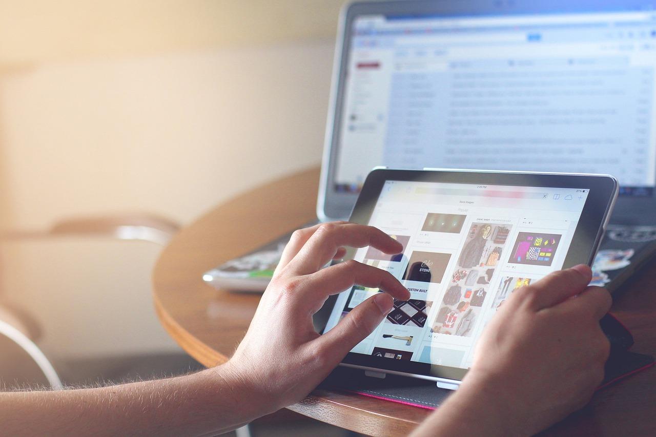Uso di Internet in ufficio per scopi personali