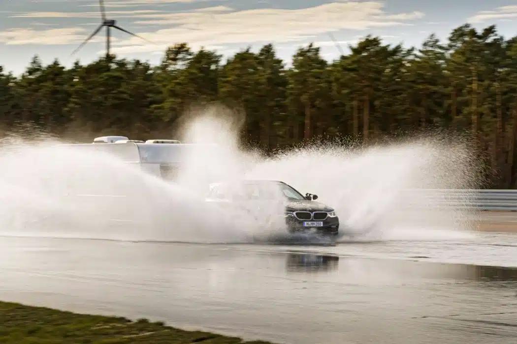 Sinistro causato dall’aquaplaning e responsabilità per i danni conseguenti