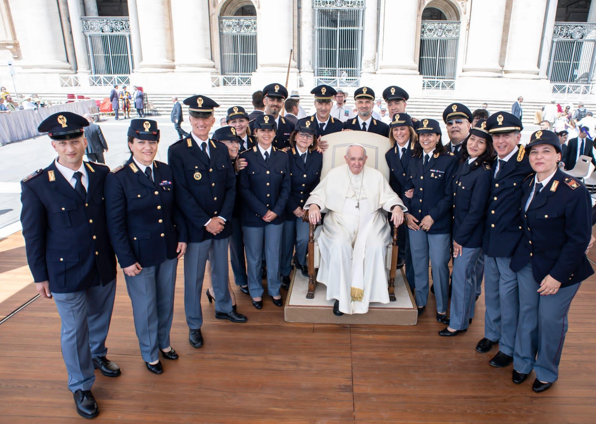 Il Coro Polifonico della Polizia di Stato di Foggia alla presenza del Santo Padre