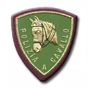 POLIZIA A CAVALLO