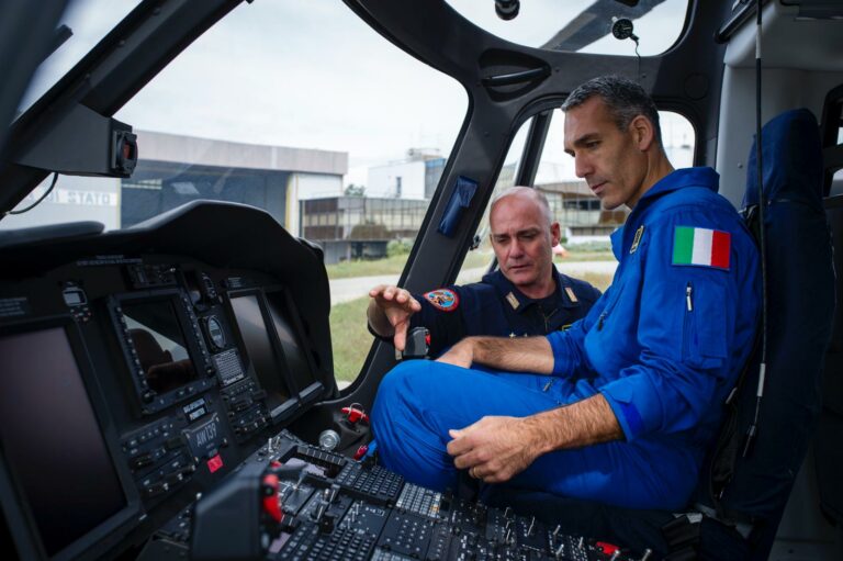 L’italiano Walter Villadei nello spazio.