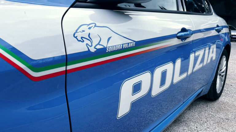 Agenti di Polizia salvano 96enne dalle fiamme e maxi operazione antidroga.