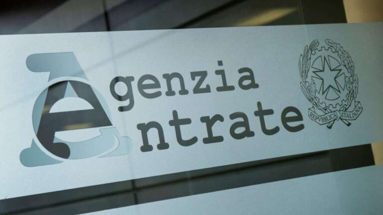 Prelievo diretto dei debiti fiscali dallo stipendio dei dipendenti pubblici