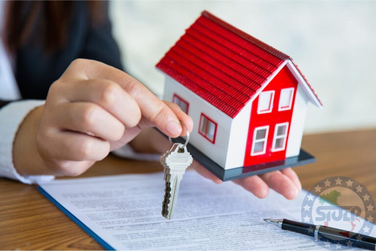 L’acquirente dell’immobile è responsabile anche degli abusi edilizi pregressi