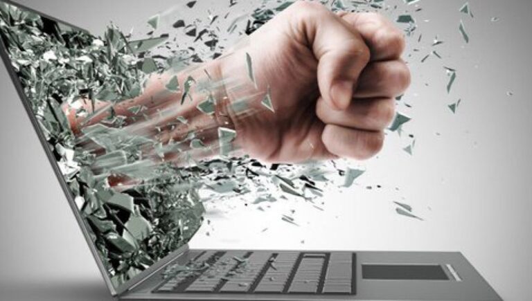 Responsabilità per diffusione odio sui social